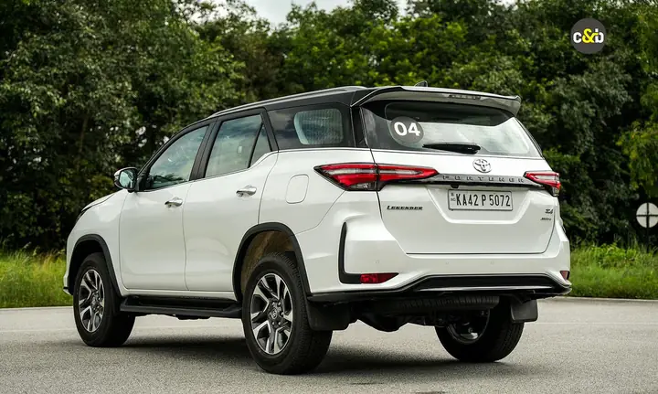 Toyota Fortuner Specifications: Đánh Giá Chi Tiết Các Thông Số Kỹ Thuật Và Tính Năng Nổi Bật Toyota Fortuner Specifications: Đánh Giá Chi Tiết Các Thông Số Kỹ Thuật Và Tính Năng Nổi Bật