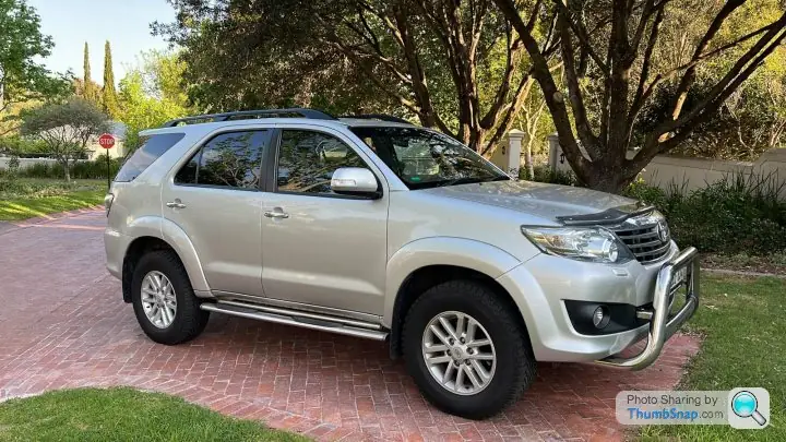 Toyota Fortuner Uk: Đánh Giá Tổng Quan Và Hướng Dẫn Mua