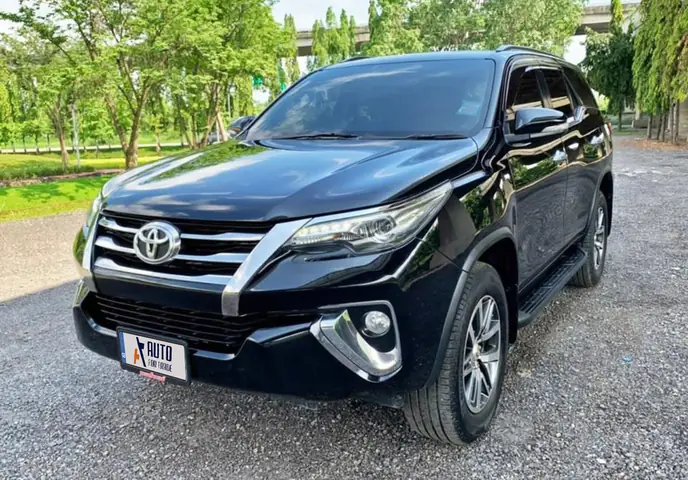 Toyota Fortuner Uk: Đánh Giá Tổng Quan Và Hướng Dẫn Mua