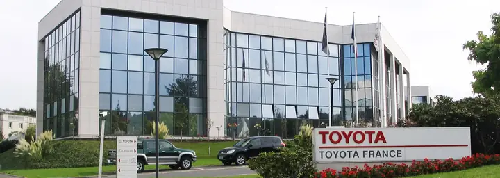 Toyota France: Tổng Quan Thị Trường Và Mô Hình Bán Xe Tại Pháp