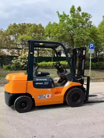 Toyota Geneo 25 – Tổng Quan Chi Tiết Về Mẫu Xe Đa Năng Và Công Nghệ Hiện Đại