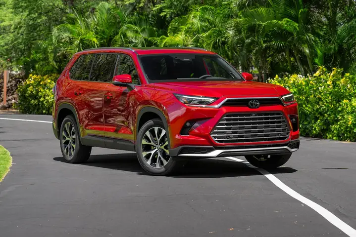 Toyota Grand – Tổng Quan Chi Tiết Về Mẫu Suv Hạng Sang Mới Nhất Của Toyota