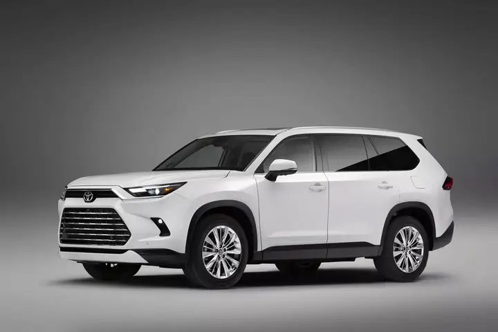 Toyota Grand – Tổng Quan Chi Tiết Về Mẫu Suv Hạng Sang Mới Nhất Của Toyota