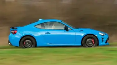 Toyota Gt: Tổng Quan Chi Tiết Về Mẫu Xe Thể Thao Nổi Bật Của Toyota