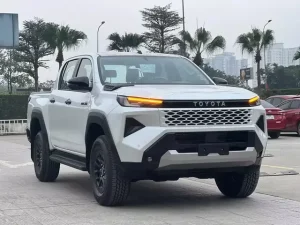 Toyota H: Tất Cả Những Gì Bạn Cần Biết Về Dòng Xe Toyota H