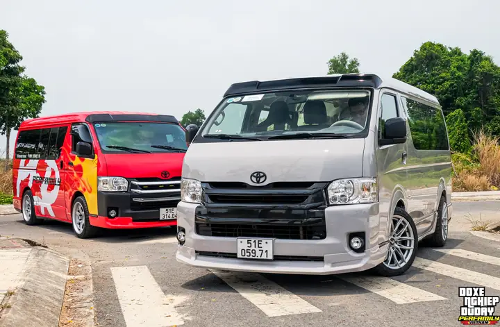 Toyota Hiace Custom: Tổng Quan Về Các Mẫu Tùy Chỉnh, Xu Hướng Và Lựa Chọn Phù Hợp Toyota Hiace Custom: Tổng Quan Về Các Mẫu Tùy Chỉnh, Xu Hướng Và Lựa Chọn Phù Hợp