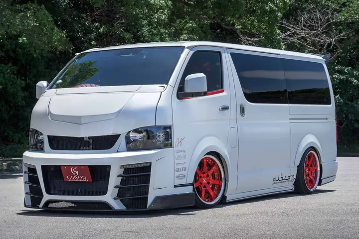 Toyota Hiace Custom: Tổng Quan Về Các Mẫu Tùy Chỉnh, Xu Hướng Và Lựa Chọn Phù Hợp Toyota Hiace Custom: Tổng Quan Về Các Mẫu Tùy Chỉnh, Xu Hướng Và Lựa Chọn Phù Hợp