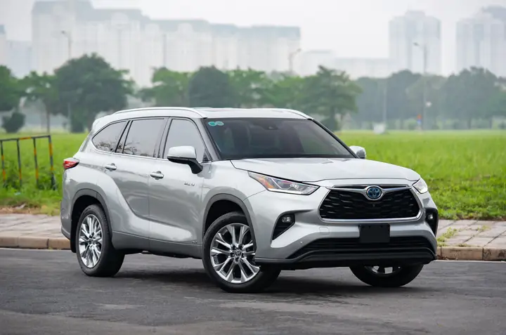 Toyota Highlander Limited – Tổng Quan Chi Tiết Về Phiên Bản Hạng Sang