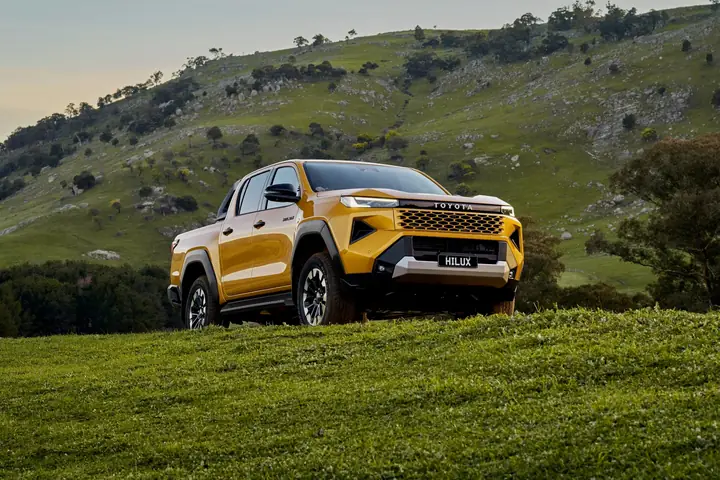 Toyota Hilux Specifications: Đánh Giá Chi Tiết Các Phiên Bản Toyota Hilux Specifications: Đánh Giá Chi Tiết Các Phiên Bản