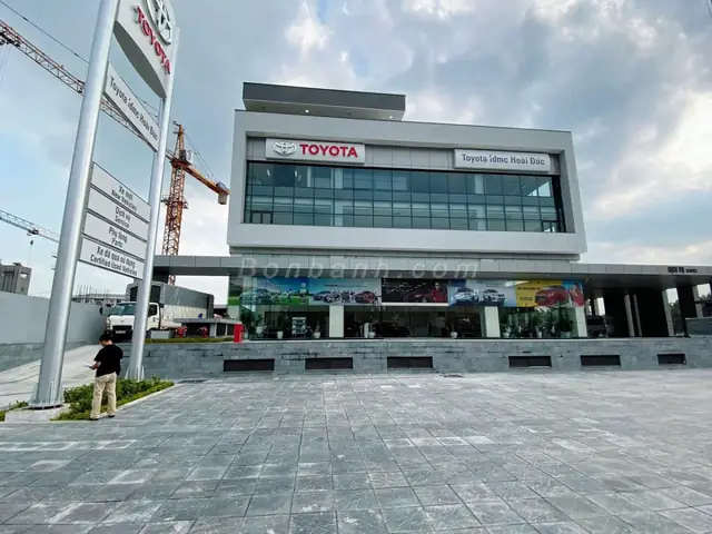 Toyota Hoài Đức: Tổng Quan Về Đại Lý, Dịch Vụ Và Những Lưu Ý Khi Mua Xe