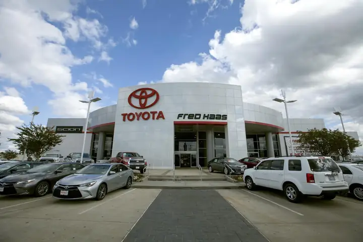 Toyota Houston: Đánh Giá Đầy Đủ Các Đại Lý Và Dịch Vụ 2026