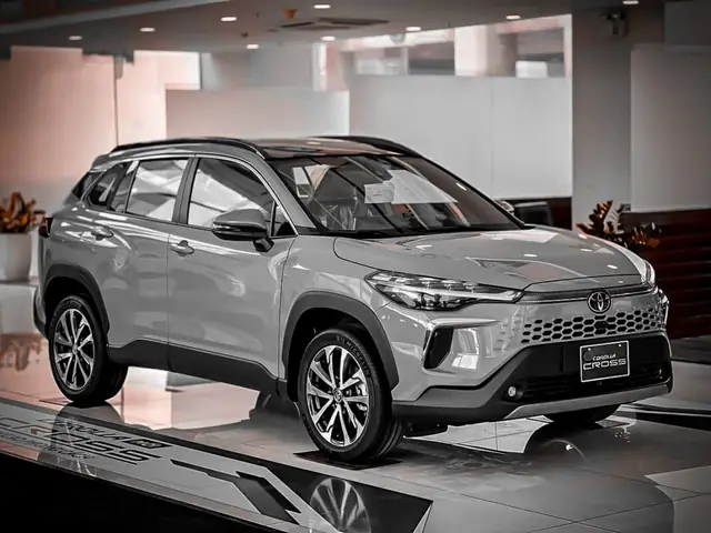 Toyota Hybrid Giá: Giá Xe Hybrid Toyota 2026 Và Hướng Dẫn Mua