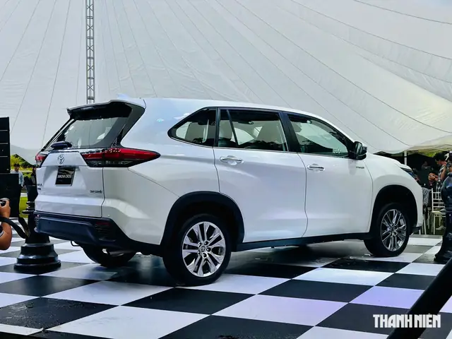 Toyota Innova Cross: Tổng Quan Chi Tiết Về Mẫu Suv Đa Dụng Mới Nhất