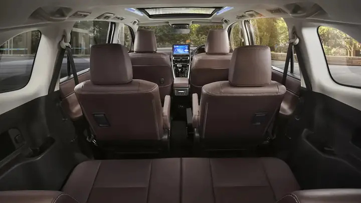 Toyota Innova Interior: Thiết Kế, Tiện Nghi Và Công Nghệ