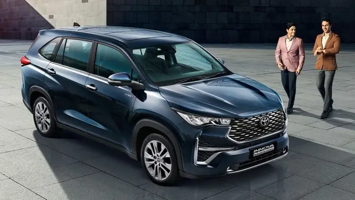 Toyota Innova Mới: Tổng Quan Chi Tiết Về Mẫu Xe Đa Dụng Thế Hệ Mới