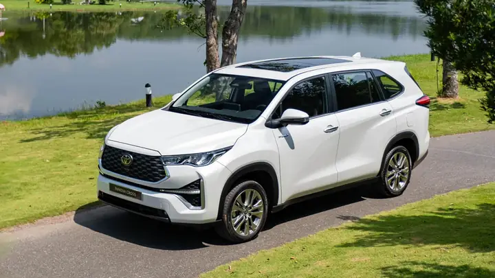 Toyota Innova Mpv – Tổng Quan Chi Tiết Về Mẫu Xe Gia Đình Đa Năng Toyota Innova Mpv – Tổng Quan Chi Tiết Về Mẫu Xe Gia Đình Đa Năng