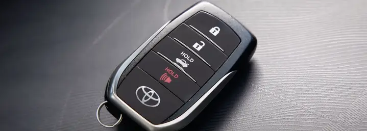 Toyota Key: Tất Cả Những Điều Bạn Cần Biết Về Chìa Khóa Xe Toyota