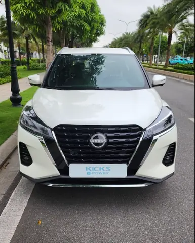 Toyota Kicks: Đánh Giá Chi Tiết Và Những Điểm Cần Biết