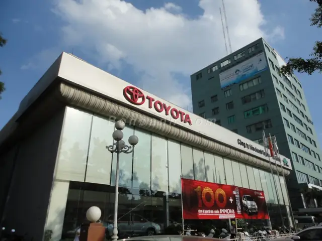 Toyota Láng Hạ: Tổng Quan Chi Tiết Về Dòng Xe Và Dịch Vụ Tại Showroom Toyota Láng Hạ: Tổng Quan Chi Tiết Về Dòng Xe Và Dịch Vụ Tại Showroom