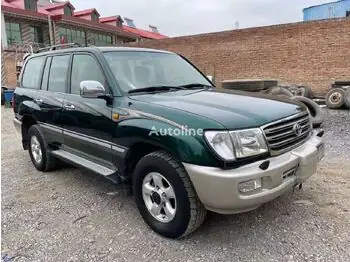 Toyota Lc100 – Tổng Quan Và Những Điểm Đáng Chú Ý Của Mẫu Concept Độc Đáo