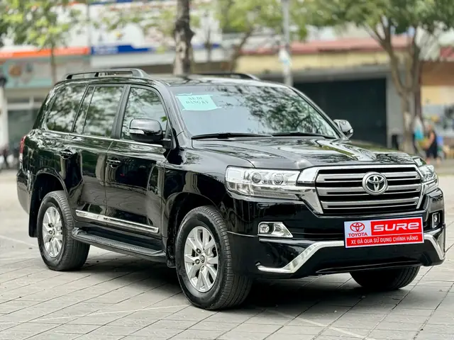 Toyota Lc200: Tổng Quan Chi Tiết Về Mẫu Xe Tải Nhẹ Đa Dụng