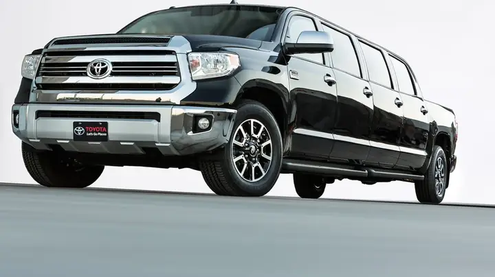 Toyota Limousine – Tổng Quan Chi Tiết Về Dòng Xe Sang Trọng Của Toyota
