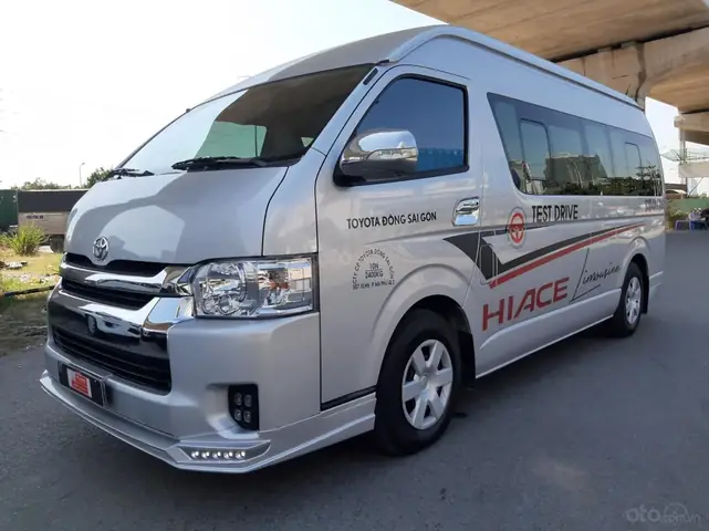 Toyota Limousine – Tổng Quan Chi Tiết Về Dòng Xe Sang Trọng Của Toyota