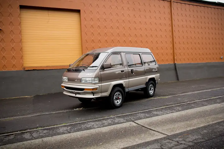 Toyota Liteace: Tổng Quan, Lịch Sử Và Các Phiên Bản Đáng Chú Ý Toyota Liteace: Tổng Quan, Lịch Sử Và Các Phiên Bản Đáng Chú Ý
