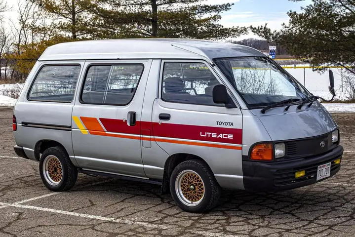 Toyota Liteace: Tổng Quan, Lịch Sử Và Các Phiên Bản Đáng Chú Ý Toyota Liteace: Tổng Quan, Lịch Sử Và Các Phiên Bản Đáng Chú Ý