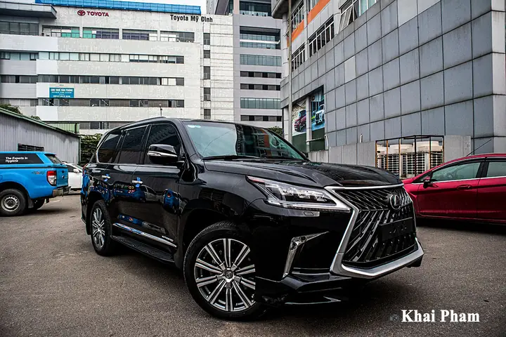 Toyota Lx 570: Đánh Giá Chi Tiết Và Tính Năng Nổi Bật