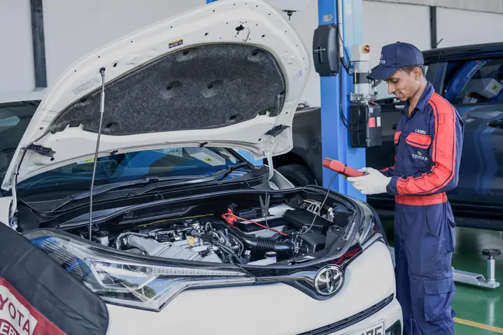 Dịch Vụ Bảo Dưỡng Toyota: Bí Quyết Giữ Xe Luôn Hoạt Động Mượt Mà Và Bảo Vệ Giá Trị Đầu Tư Dịch Vụ Bảo Dưỡng Toyota: Bí Quyết Giữ Xe Luôn Hoạt Động Mượt Mà Và Bảo Vệ Giá Trị Đầu Tư