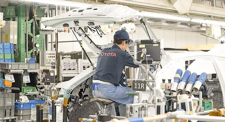 Toyota Manufacturing: Quy Trình Sản Xuất Và Tiêu Chuẩn Chất Lượng Toyota Manufacturing: Quy Trình Sản Xuất Và Tiêu Chuẩn Chất Lượng