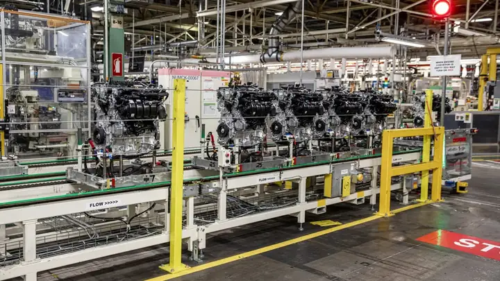 Toyota Manufacturing: Quy Trình Sản Xuất Và Tiêu Chuẩn Chất Lượng Toyota Manufacturing: Quy Trình Sản Xuất Và Tiêu Chuẩn Chất Lượng