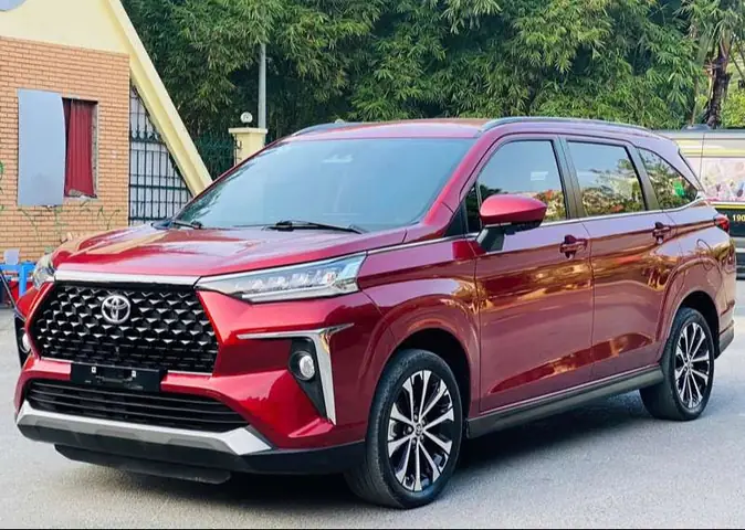 Toyota Màu Đỏ: Tất Tần Tật Về Mẫu Xe, Ý Nghĩa Và Cách Bảo Quản