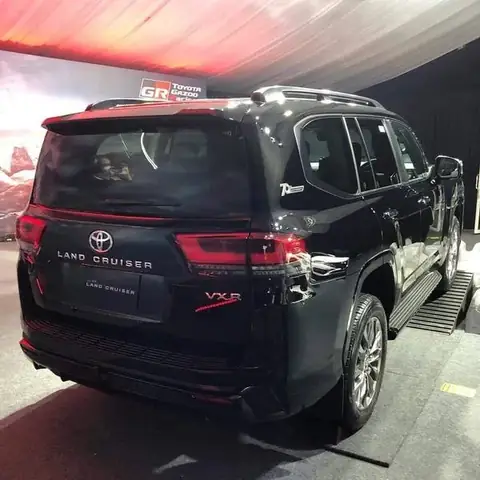 Toyota May Đầu: Hướng Dẫn Toàn Diện Về Bảo Dưỡng Và Thay Dầu Động Cơ Cho Xe Toyota