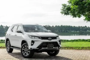 Toyota May Đầu: Hướng Dẫn Toàn Diện Về Bảo Dưỡng Và Thay Dầu Động Cơ Cho Xe Toyota