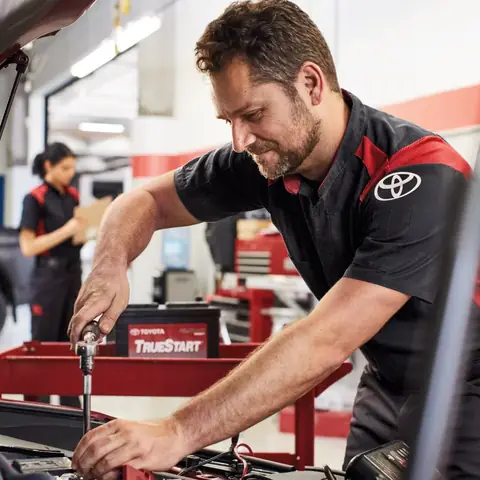 Toyota Mechanic Là Gì? Hướng Dẫn Công Việc Và Cách Trở Thành