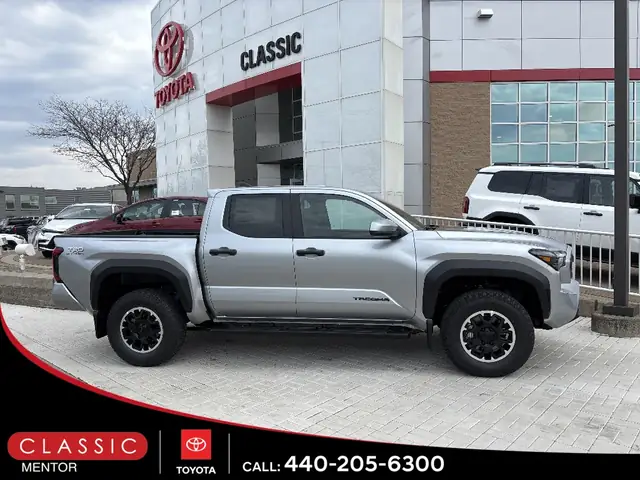 Toyota Mentor Là Gì? Khám Phá Chương Trình Hỗ Trợ Lái Xe Của Toyota