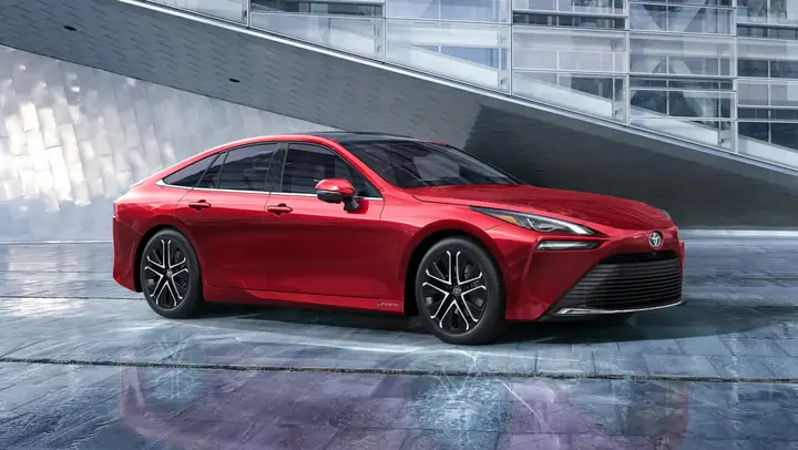 Toyota Mirai Review: Đánh Giá Chi Tiết Xe Hơi Chạy Hydro