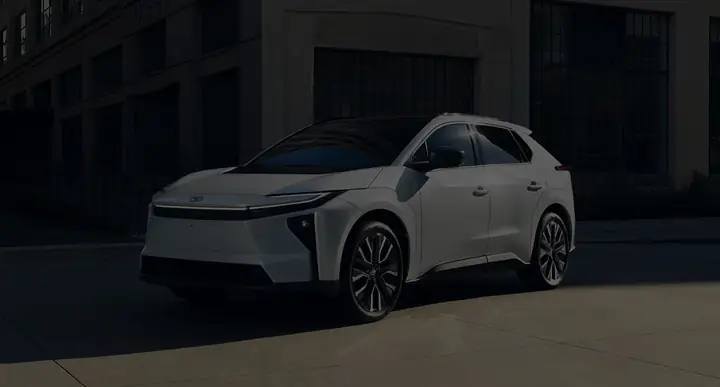 Toyota Mont – Tất Cả Những Gì Bạn Cần Biết Về Mẫu Xe Mới Của Toyota