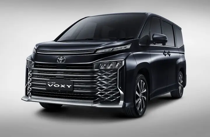 Toyota Mpv Là Gì? Tổng Quan Các Mẫu Xe Gia Đình Của Toyota