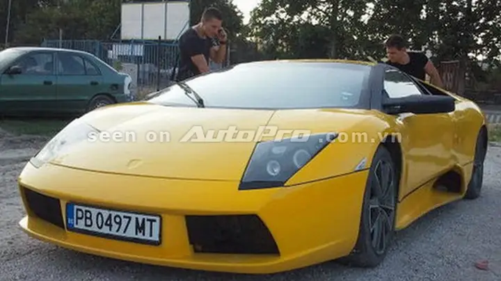 Toyota Mr2 Lambo: Khi Hai Thế Giới Động Cơ Gặp Gỡ Và Tạo Nên Một Biểu Tượng Độc Đáo