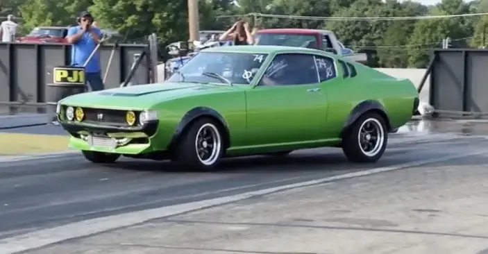 Toyota Muscle Car: Khám Phá Các Mẫu Xe Mạnh Mẽ Của Toyota Toyota Muscle Car: Khám Phá Các Mẫu Xe Mạnh Mẽ Của Toyota
