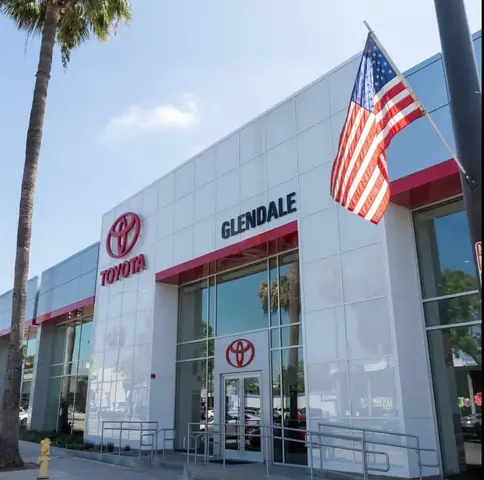 Toyota Of Glendale – Địa Chỉ Tin Cậy Cho Mọi Nhu Cầu Xe Hơi Tại Glendale