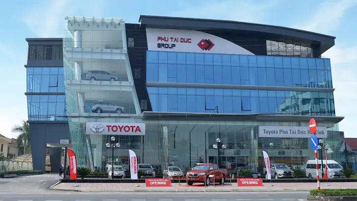 Toyota Phú Tài: Tổng Quan Về Đại Lý, Dịch Vụ Và Các Mẫu Xe Hiện Có