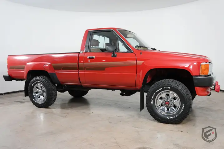 Toyota Pickup: Tổng Quan Về Dòng Xe Bán Tải Đa Dụng Và Hiệu Suất Cao Toyota Pickup: Tổng Quan Về Dòng Xe Bán Tải Đa Dụng Và Hiệu Suất Cao