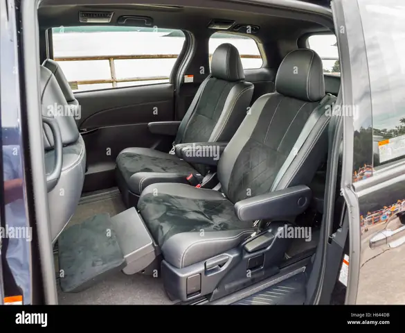 Toyota Previa Interior: Tổng Quan Chi Tiết Về Không Gian Nội Thất Và Trải Nghiệm Thực Tế