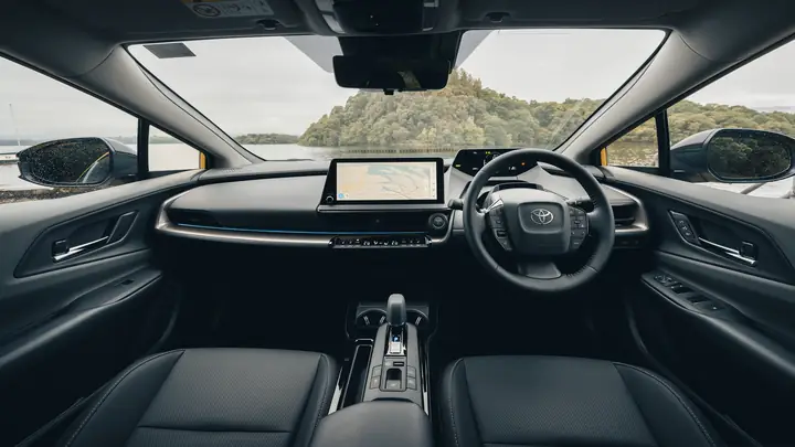Toyota Prius Interior: Khám Phá Thiết Kế Nội Thất Đột Phá Và Tiện Nghi Cho Người Dùng Toyota Prius Interior: Khám Phá Thiết Kế Nội Thất Đột Phá Và Tiện Nghi Cho Người Dùng