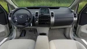 Toyota Prius Interior: Khám Phá Thiết Kế Nội Thất Đột Phá Và Tiện Nghi Cho Người Dùng