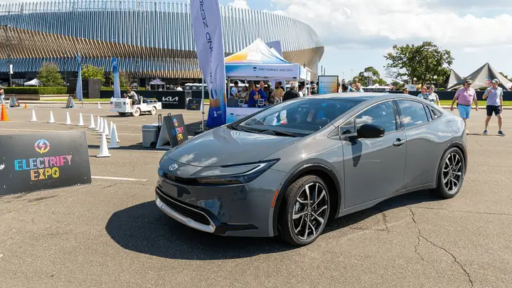 Toyota Prius Lease: Hướng Dẫn Chi Tiết Cách Thuê Xe Và Lợi Ích